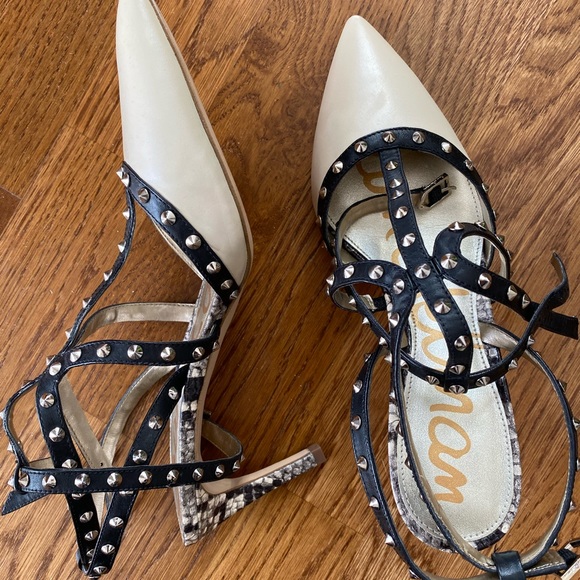 New sneakers - Picture 6 of 8